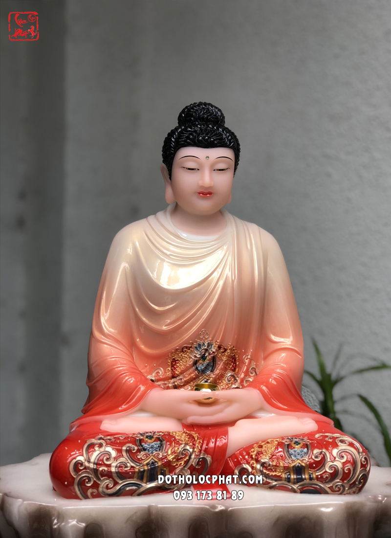 Tượng Phật Thích Ca áo hoa sơn màu đỏ ngồi bệ đá