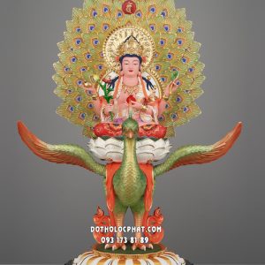 Tượng Khổng Tước Minh Vương cưỡi chim khổng tước bằng composite